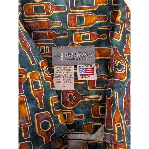 High Seas Trading Co Button Up Shirt Short Sleeve Men's L Bottle AOP 100% Cotton - Picture 6 of 7